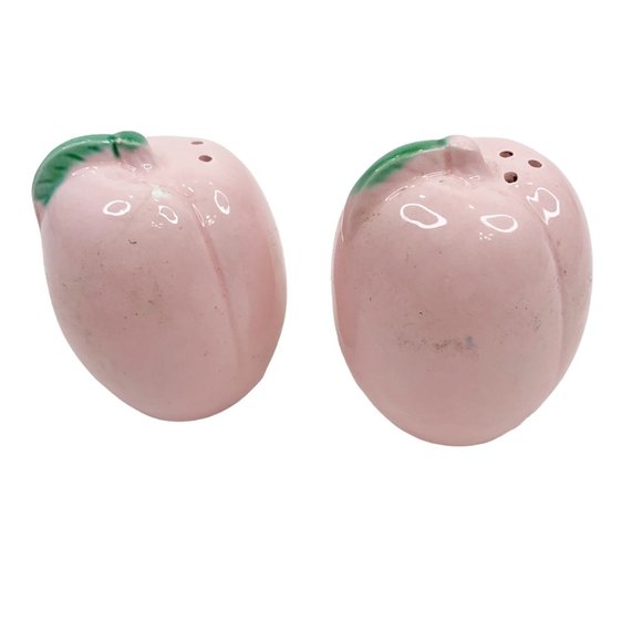 Vintage Peach Salt Pepper Shakers Japan Kitsch Hand Painted S&P Set Pink - Picture 4 of 8